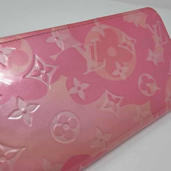 LOUIS VUITTON Vernis Enamel Patent Leather Zippy Long Wallet - Picture 9 of 10